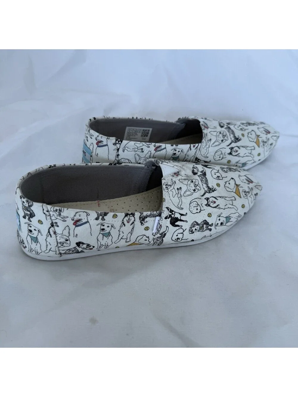 TOMS Alpargata Belmont White Office Dogs Shoes Size 8 Sneakers Black & White